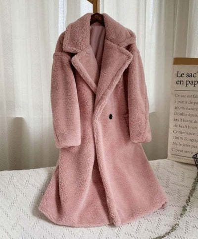 Lapel Lamb Fleece Coat with Pockets – Cozy Elegance for Winter