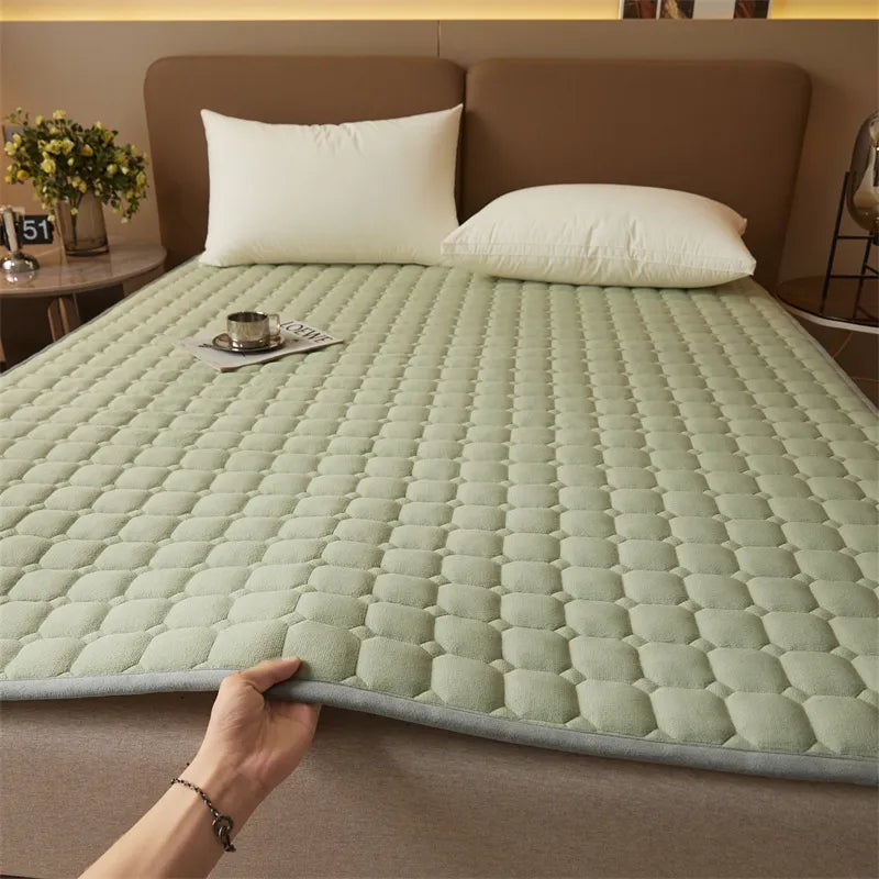 Milk Fiber Quilted Mattress Cushion – Luxurious Comfort for Every Bed