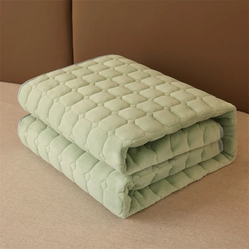 Milk Fiber Quilted Mattress Cushion – Luxurious Comfort for Every Bed