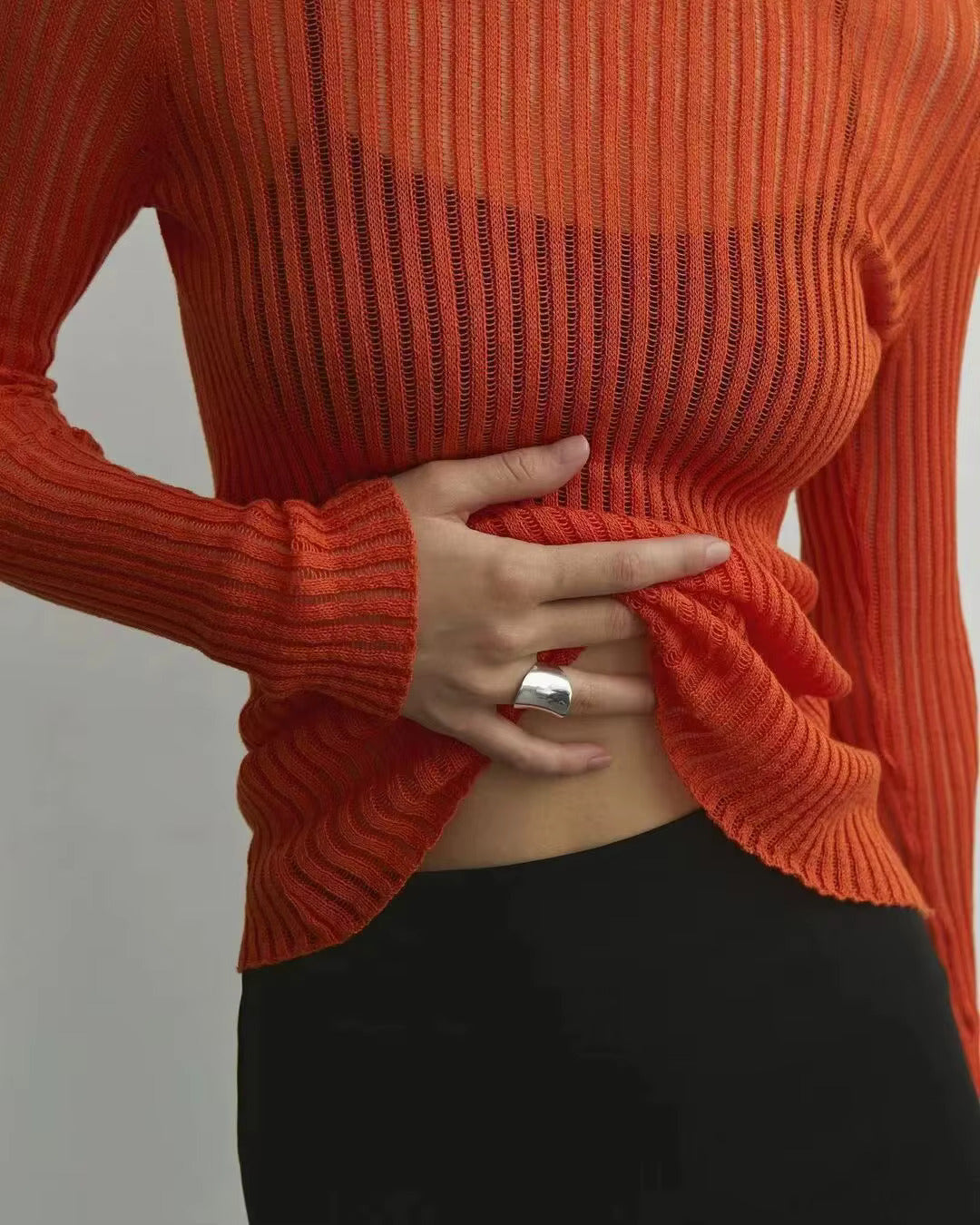 Round Neck Thin Breathable Knitted Wool Top – Long Sleeve Pullover for Women