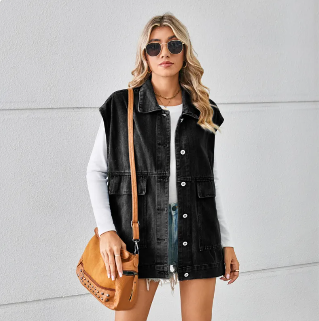 Fashion Simple Denim Jacket Elevate Your Casual Look with Effortless Style