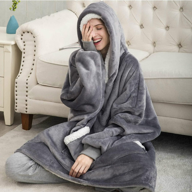 Unisex Flannel Lazy Blanket Cozy Wearable Blanket with Sleeves